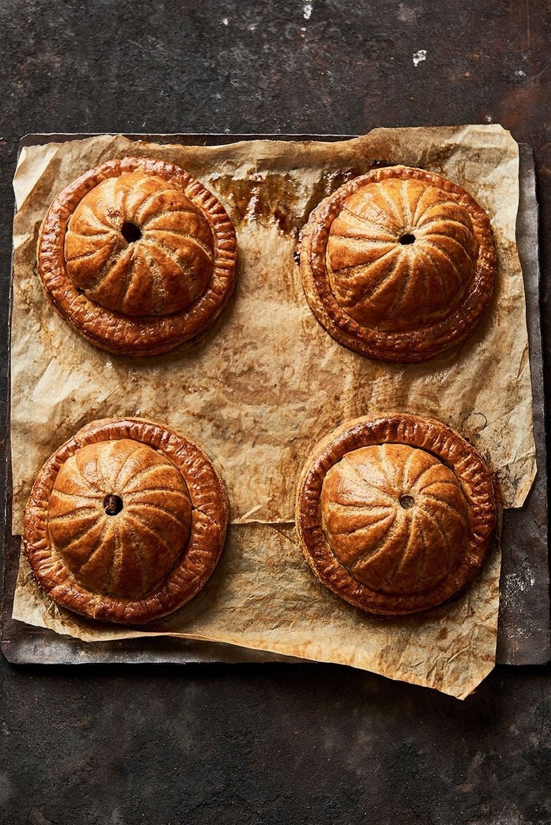 Tradition Beef Wellington